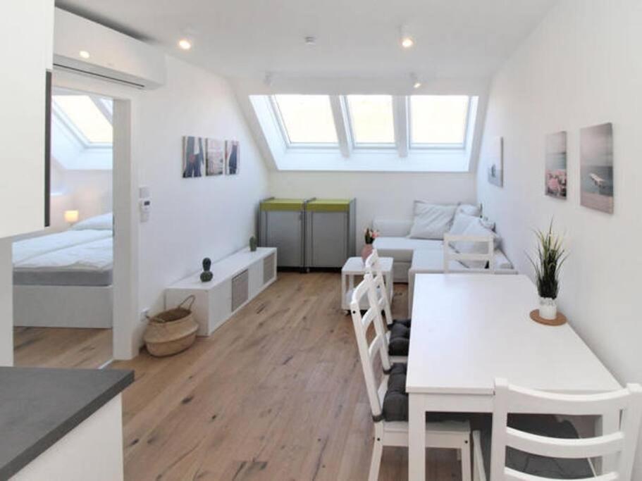 City-Center Rooftop-Apartment Виена Екстериор снимка